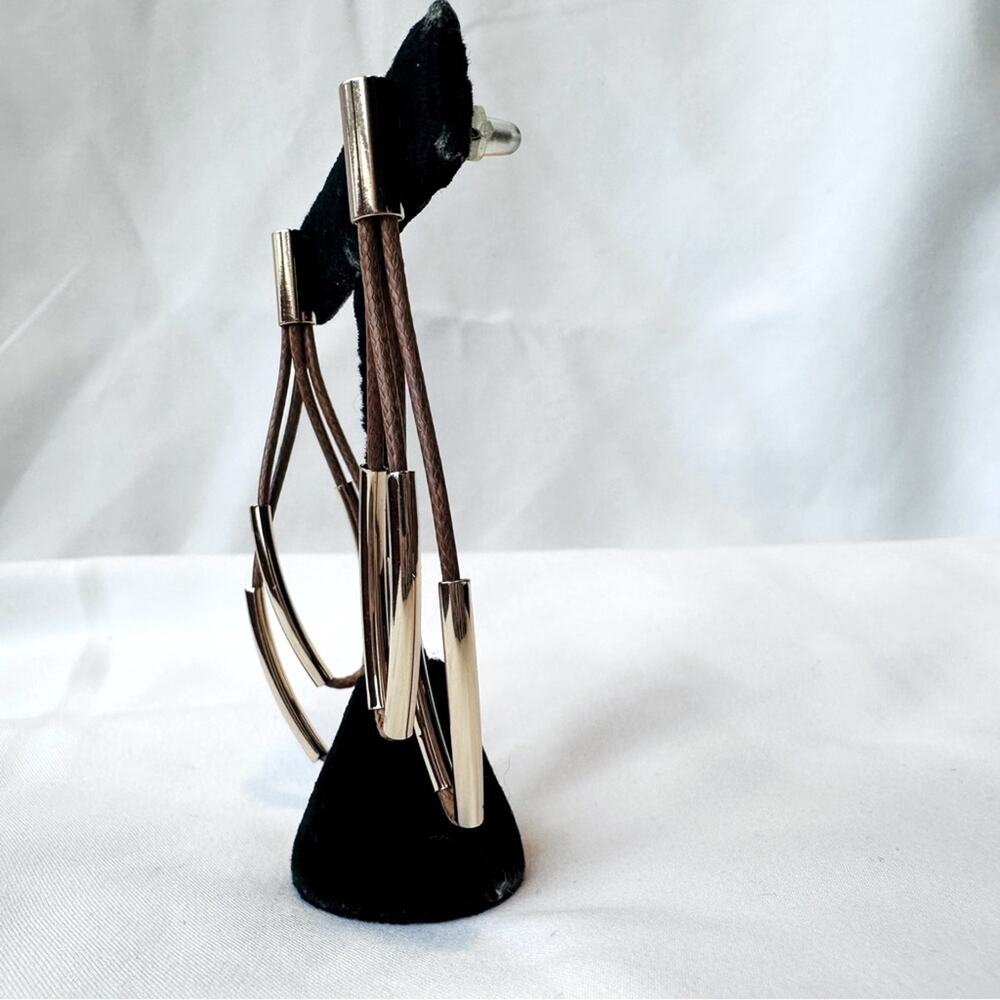 Zenzii - Modernist Waxed cord and gold tubes Double strand Earrings - Picture 4 of 5